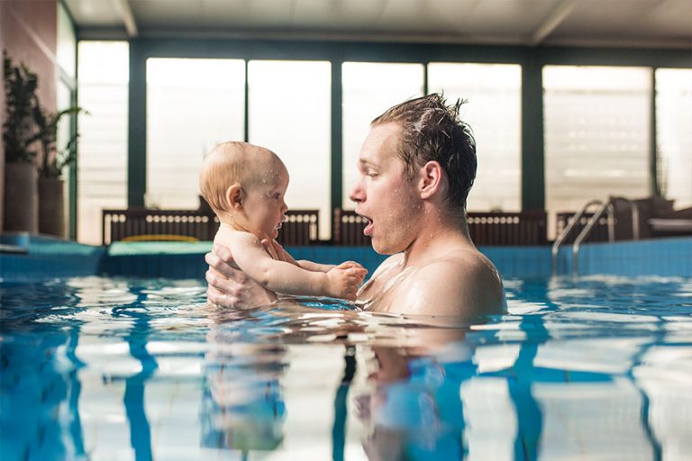 Babyschwimmen - Baybschwimmkurse von AirFitness by AVIVA
